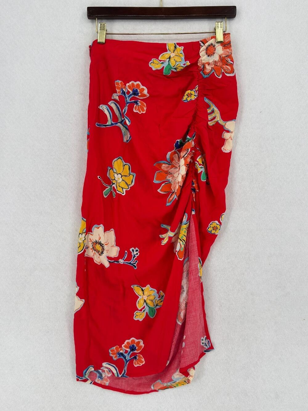 Desigual Vibrant Artistic Red Floral Gathered Straight Midi Skirt Sz S NEW
